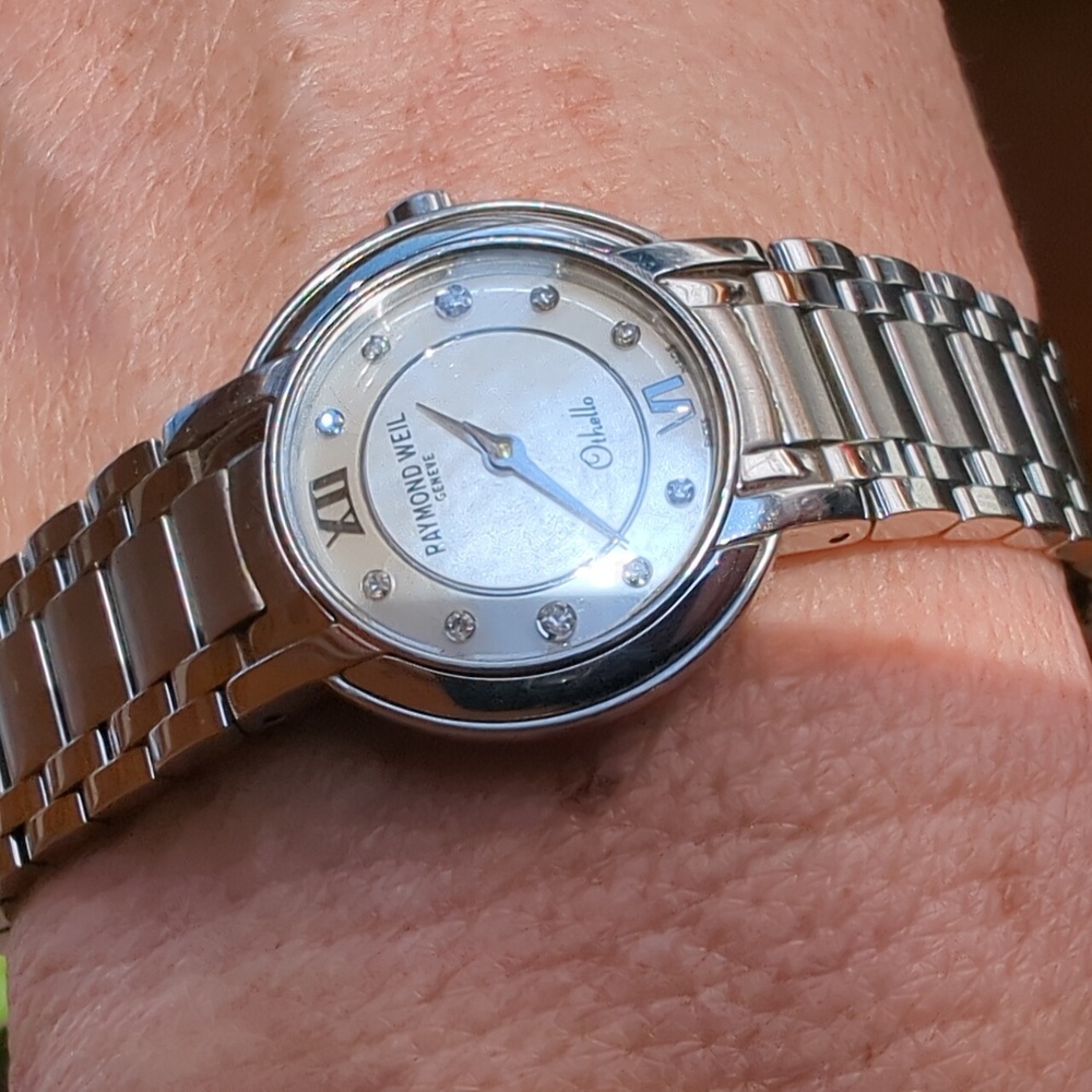 Vintage Ladies Raymond Weil Othello 2321 Watch Diamond & Mother of Pearl Dial - Picture 6 of 13